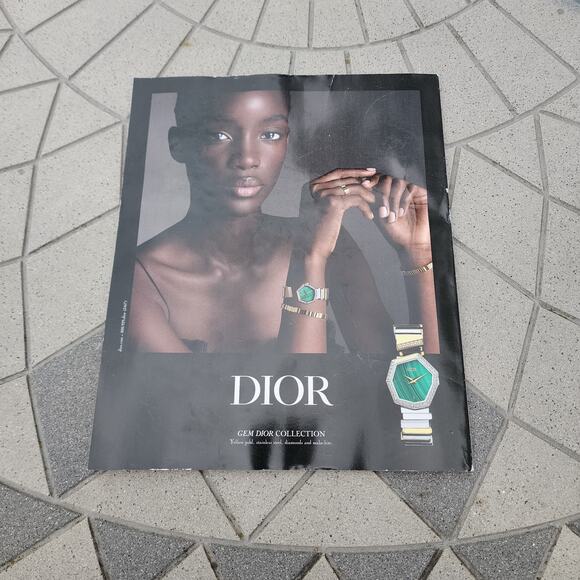 Harpers Bazaar Magazine Margaret Qualley The Voices Issue Periodical 2023 - Picture 4 of 5